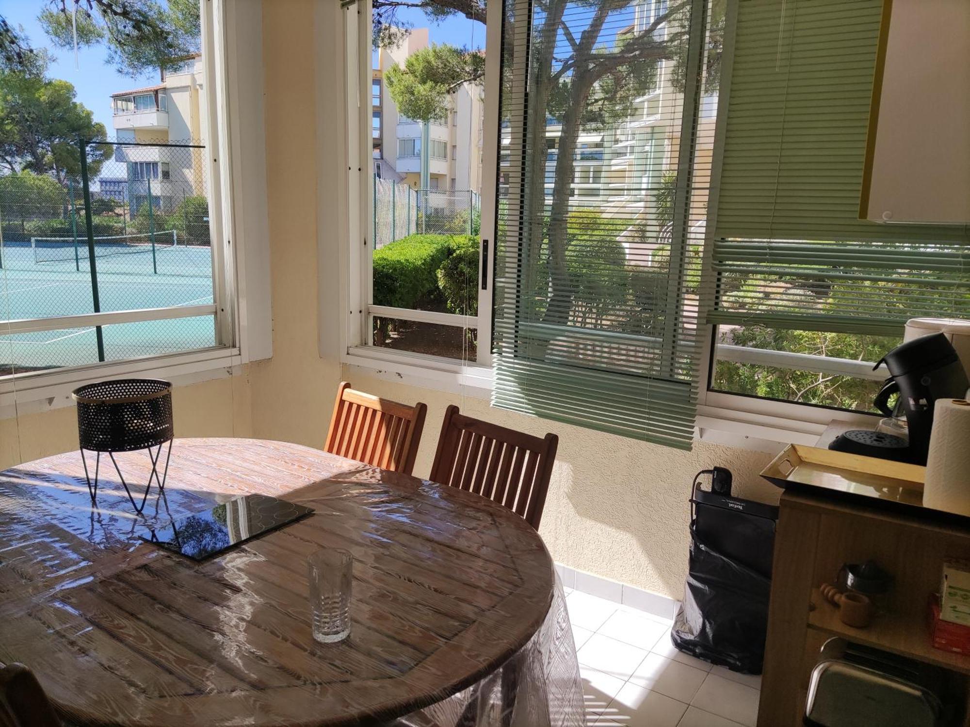 Appartement La Corniche, Les Tennis De Castelmare A